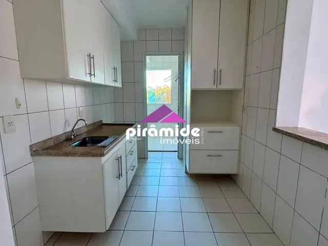 Apartamento com 80m² 3 quartos e 2 banheiros, para alugar, no bairro Santana em São José dos Campos