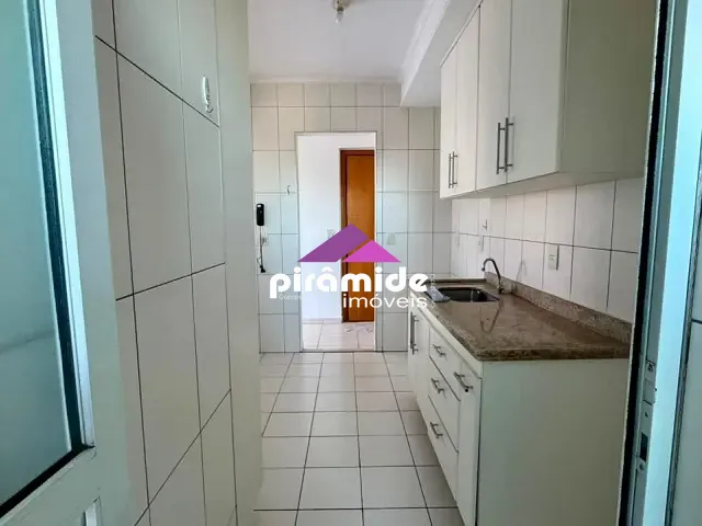 Apartamento com 80m² 3 quartos e 2 banheiros, para alugar, no bairro Santana em São José dos Campos