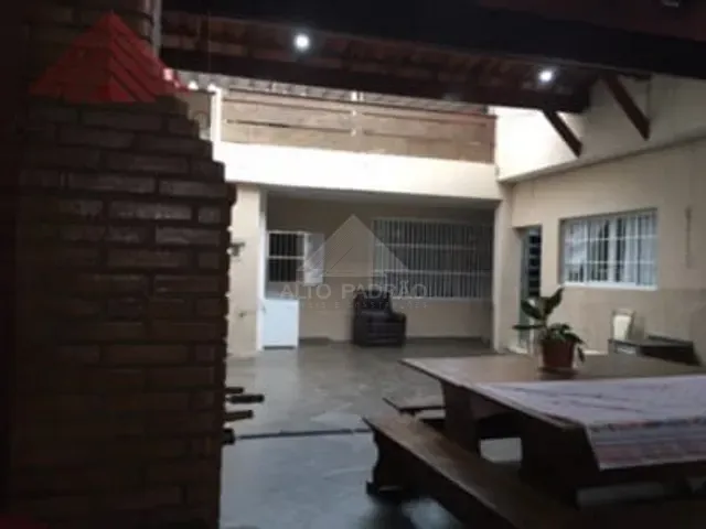 Apartamento 2 quartos e 1 banheiro, à venda, no bairro Jardim Zaira em Mauá