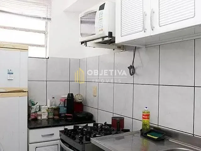 Apartamento 1 quarto e 1 banheiro, à venda, no bairro Centro Histórico em Porto Alegre