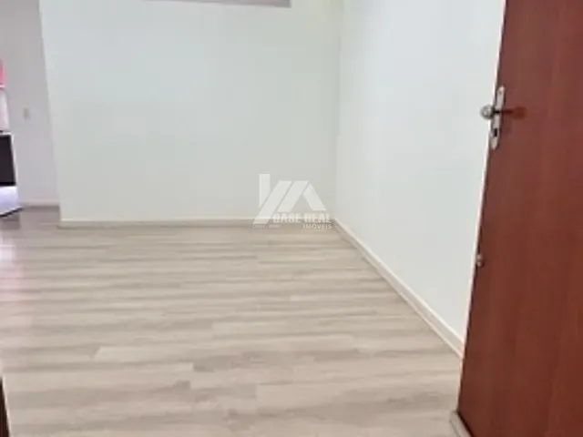 Apartamento com 86m² 2 quartos e 1 banheiro, à venda ou para alugar, no bairro Trianon em Guarapuava