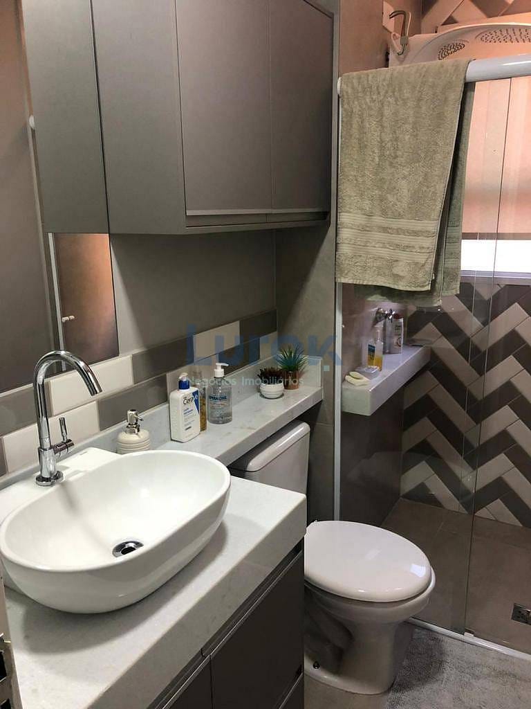 Apartamento à venda com 2 quartos, 58m² - Foto 19