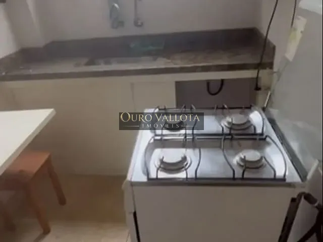 Apartamento 1 quarto e 1 banheiro, à venda, no bairro Gonzaguinha em São Vicente