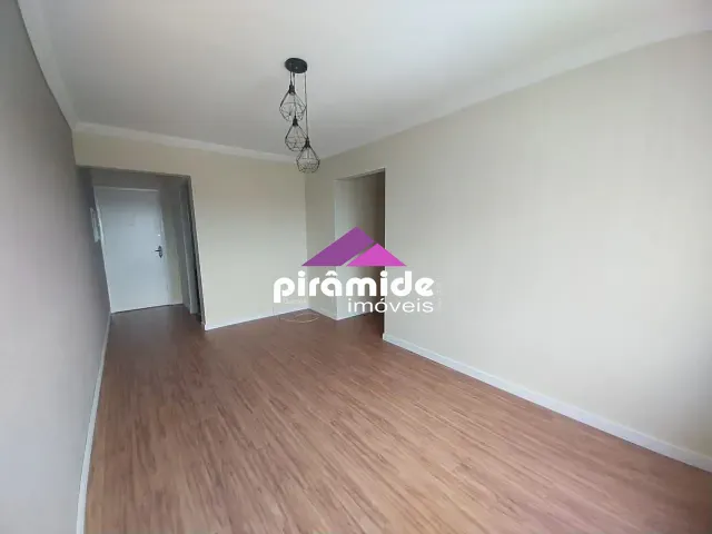 Apartamento 3 quartos e 2 banheiros, para alugar, no bairro Vila Adyana em São José dos Campos