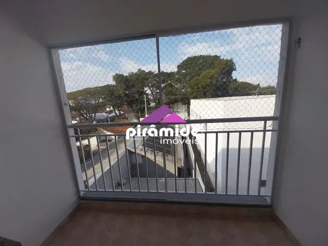 Apartamento 2 quartos e 1 banheiro, para alugar, no bairro Vila Industrial em São José dos Campos
