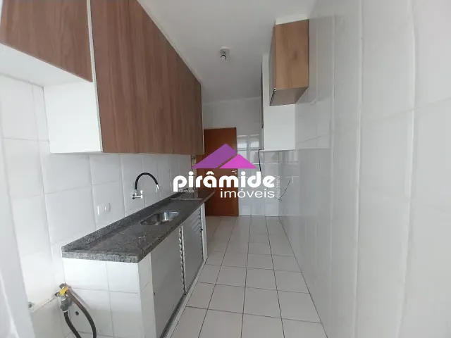 Apartamento 2 quartos e 1 banheiro, para alugar, no bairro Vila Industrial em São José dos Campos