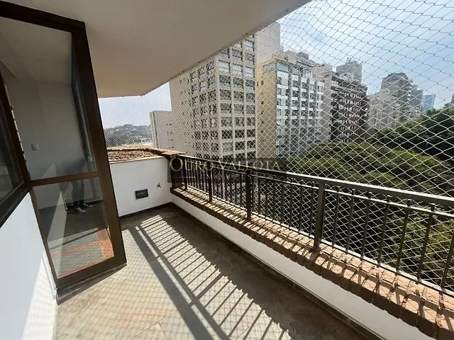Apartamento 4 quartos e 2 banheiros, para alugar, no bairro Jardim Europa em São Paulo
