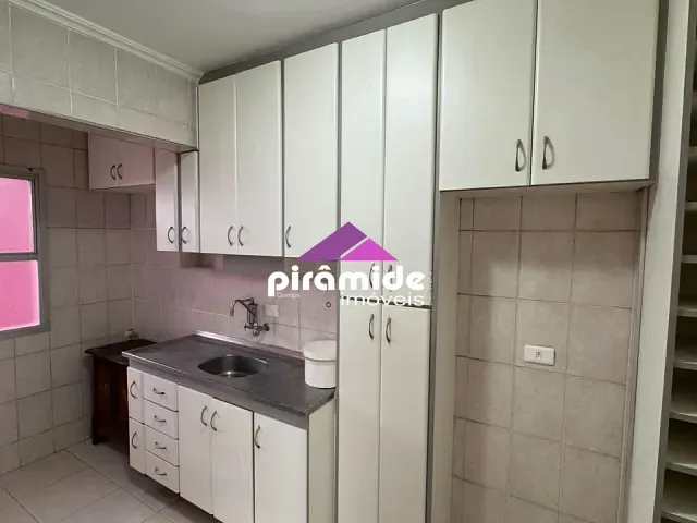 Apartamento com 70m² 3 quartos e 1 banheiro, para alugar, no bairro Jardim Alvorada em São José dos Campos