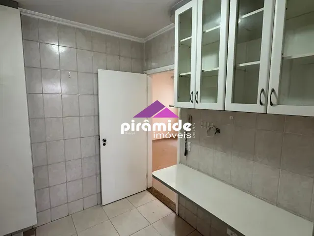 Apartamento com 70m² 3 quartos e 1 banheiro, para alugar, no bairro Jardim Alvorada em São José dos Campos