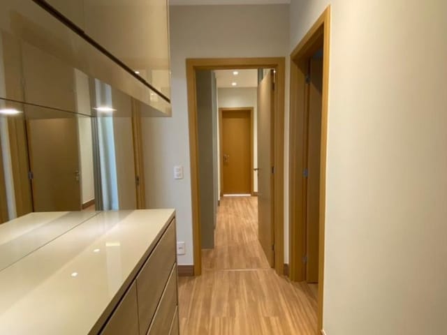 Apartamento com 195m² 3 quartos e 5 banheiros, para alugar, no bairro Gleba Fazenda Palhano em Londrina