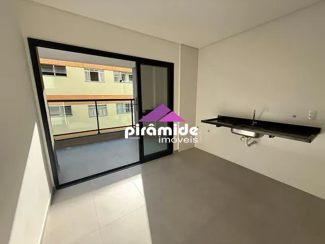 Apartamento 1 quarto e 1 banheiro, à venda, no bairro Sumaré em Caraguatatuba