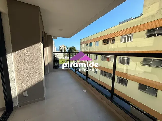Apartamento 1 quarto e 1 banheiro, à venda, no bairro Sumaré em Caraguatatuba