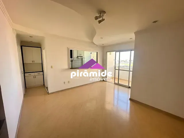 Apartamento 3 quartos e 2 banheiros, para alugar, no bairro Parque Industrial em São José dos Campos