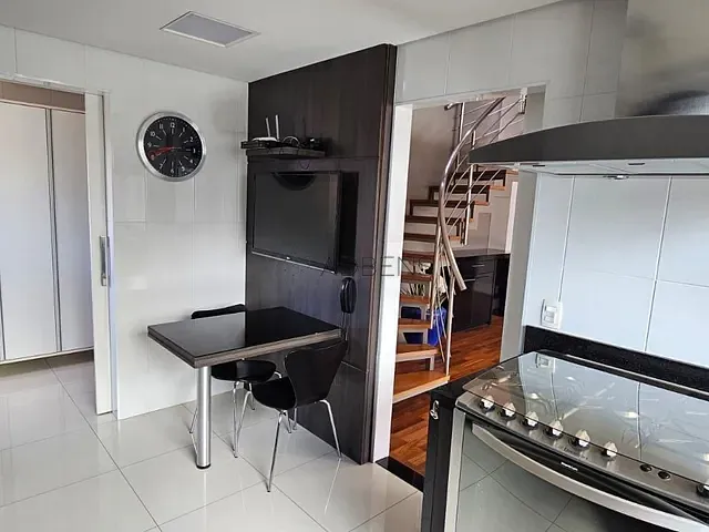 Apartamento 4 quartos e 6 banheiros, à venda, no bairro Jardim Paulista em São Paulo