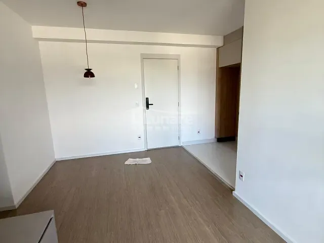 Apartamento 3 quartos e 1 banheiro, para alugar, no bairro Vila Mogilar em Mogi das Cruzes