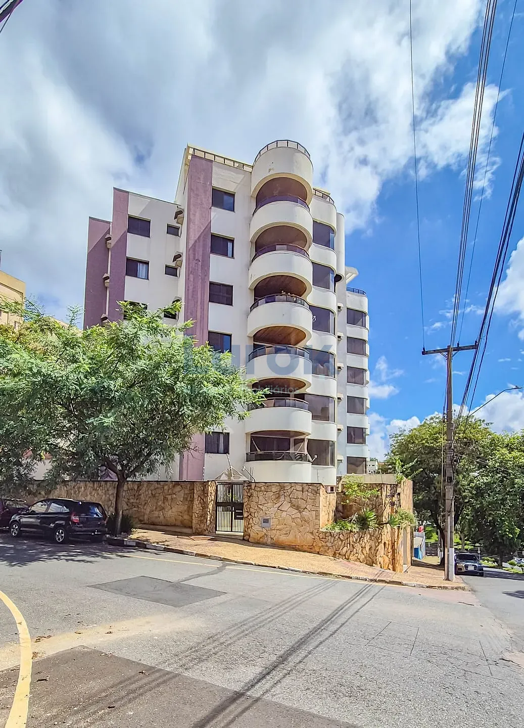 Apartamento, 3 quartos, 181 m² - Foto 1