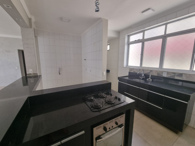 Apartamento 3 quartos e 2 banheiros, à venda, no bairro Ouro Preto em Belo Horizonte