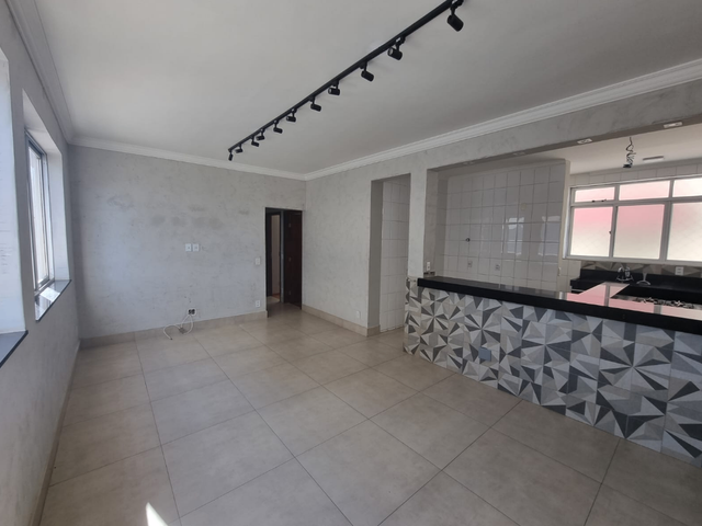 Apartamento 3 quartos e 2 banheiros, à venda, no bairro Ouro Preto em Belo Horizonte