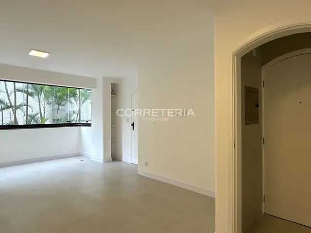 Apartamento 3 quartos e 2 banheiros, à venda, no bairro Campo Belo em São Paulo