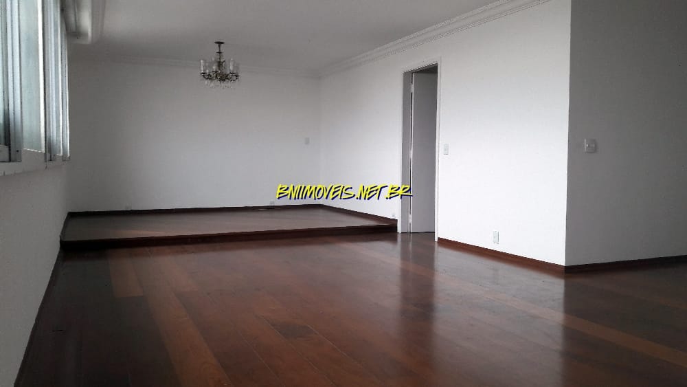 Apartamento, 4 quartos, 210 m² - Foto 1