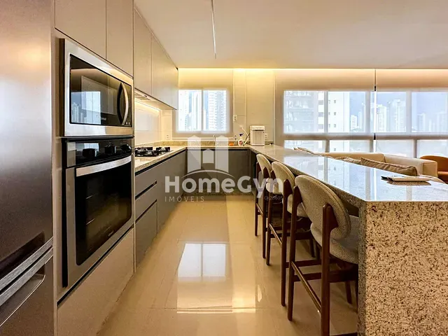 Apartamento com 119m² 3 quartos e 4 banheiros, para alugar, no bairro Setor Bueno em Goiânia