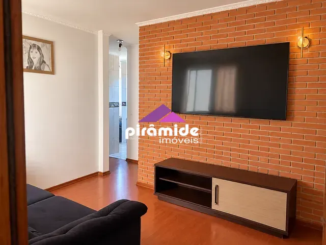 Apartamento 2 quartos e 1 banheiro, à venda, no bairro Parque Industrial em São José dos Campos