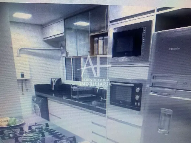 Apartamento com 77m² 2 quartos e 2 banheiros, à venda, no bairro Centro em Taubaté