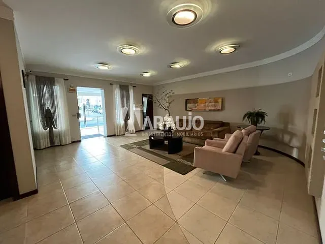 Apartamento com 108m² 2 quartos e 2 banheiros, à venda, no bairro Centro em Balneário Camboriú