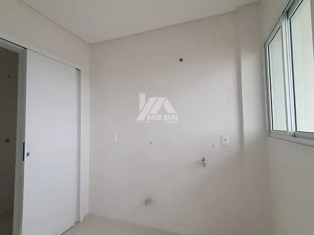 Apartamento com 292m² 3 quartos e 3 banheiros, à venda, no bairro Centro em Ponta Grossa