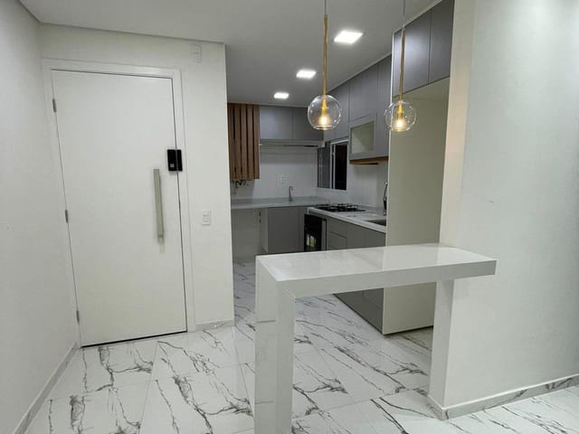 Apartamento 2 quartos e 1 banheiro, à venda, no bairro Vargem Pequena em Rio de Janeiro