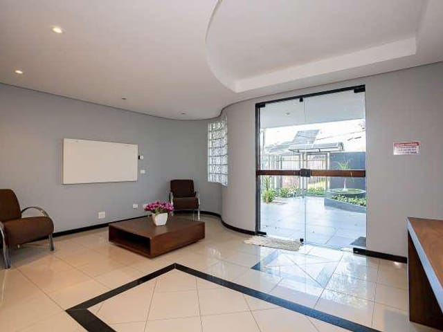 Apartamento com 440m² 2 quartos e 1 banheiro, à venda, no bairro Portão em Curitiba