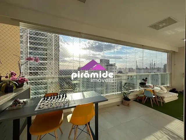 Apartamento com 127m² 4 quartos e 2 banheiros, à venda, no bairro Altos do Esplanada em São José dos Campos