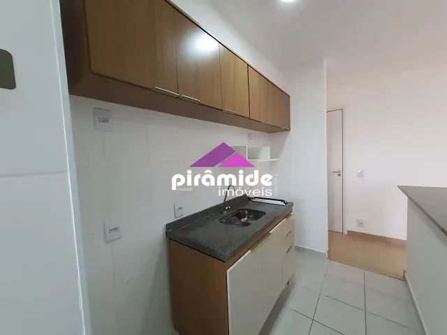 Apartamento 2 quartos e 1 banheiro, à venda, no bairro Jardim das Indústrias em Jacareí