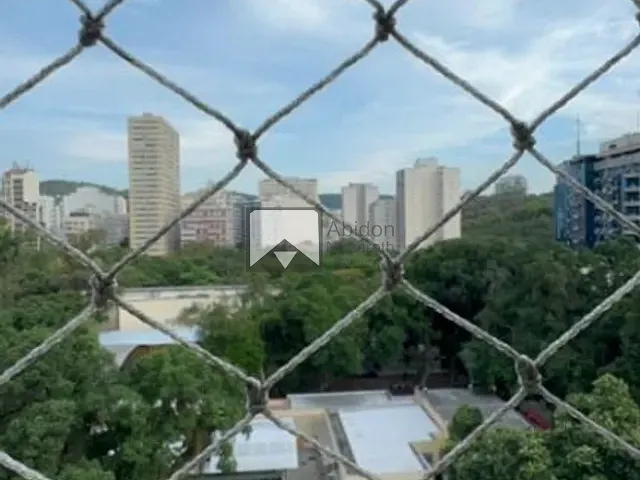 Apartamento com 150m² 3 quartos e 1 banheiro, à venda, no bairro Icaraí em Niterói