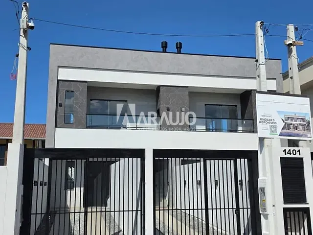 Sobrado 3 quartos e 2 banheiros, à venda, no bairro Cordeiros em Itajaí