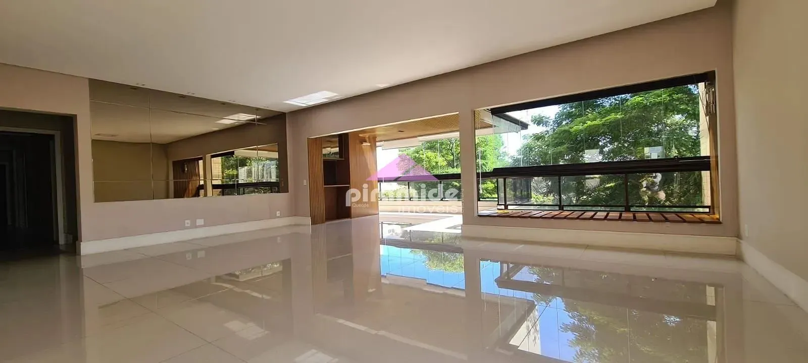 Apartamento, 4 quartos, 323 m² - Foto 1