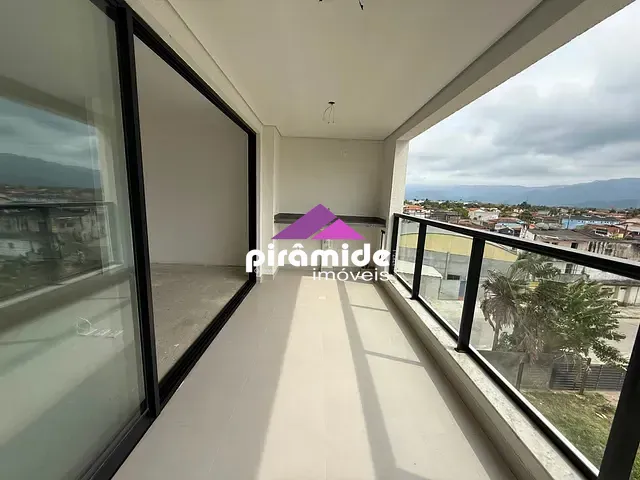 Apartamento 1 quarto e 1 banheiro, à venda, no bairro Praia das Palmeiras em Caraguatatuba
