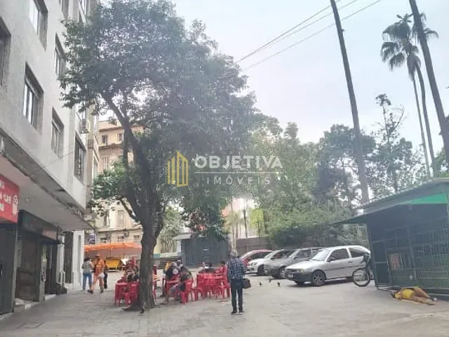 Apartamento com 50m² 2 quartos e 1 banheiro, à venda, no bairro Centro Histórico em Porto Alegre