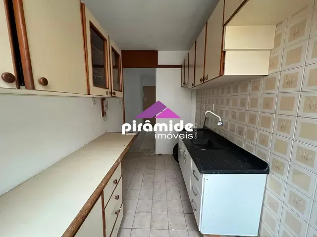 Apartamento 2 quartos e 1 banheiro, à venda, no bairro Jardim Satélite em São José dos Campos