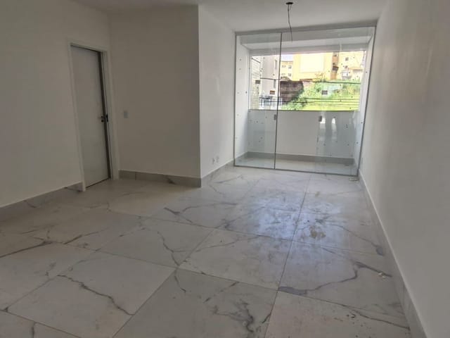 Apartamento 3 quartos e 2 banheiros, à venda, no bairro Manacás em Belo Horizonte