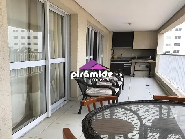Apartamento com 132m² 4 quartos e 2 banheiros, para alugar, no bairro Jardim das Indústrias em São José dos Campos
