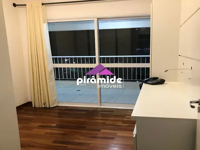 Apartamento com 132m² 4 quartos e 2 banheiros, para alugar, no bairro Jardim das Indústrias em São José dos Campos