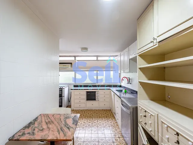 Apartamento com 135m² 3 quartos e 2 banheiros, à venda, no bairro Itaim Bibi em São Paulo
