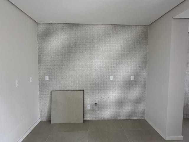 Apartamento com 193m² 3 quartos e 1 banheiro, à venda, no bairro Centro em Ponta Grossa