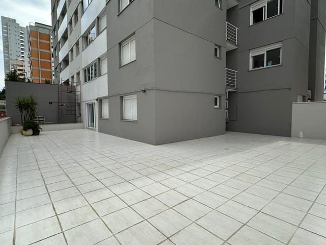Apartamento 3 quartos e 2 banheiros, à venda, no bairro Exposição em Caxias do Sul