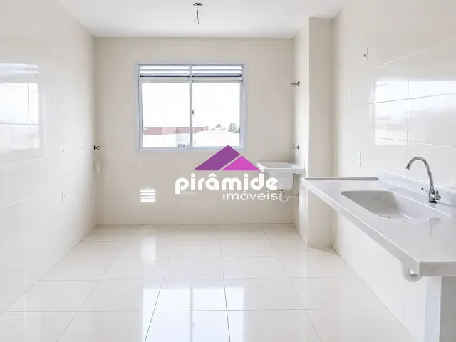 Apartamento 2 quartos e 1 banheiro, para alugar, no bairro Jardim São José II em São José dos Campos
