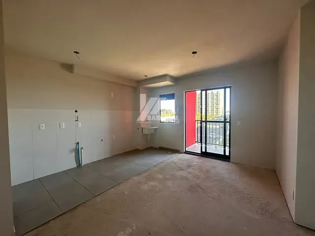 Apartamento 2 quartos e 1 banheiro, à venda, no bairro Batel em Guarapuava