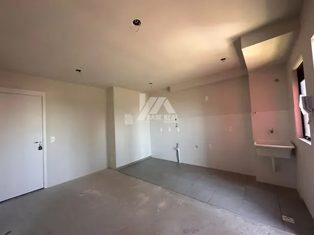 Apartamento 2 quartos e 1 banheiro, à venda, no bairro Batel em Guarapuava