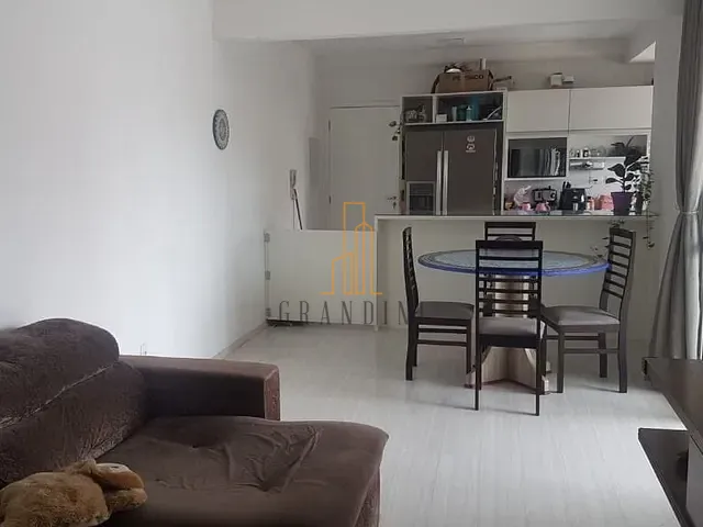 Apartamento 3 quartos e 2 banheiros, à venda, no bairro Vila Valparaíso em Santo André