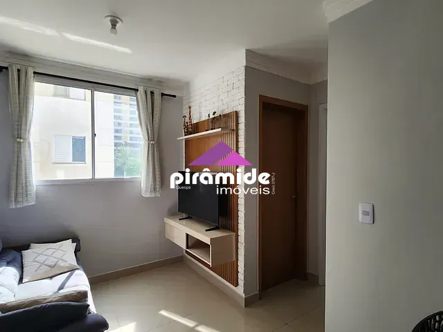 Apartamento 2 quartos e 1 banheiro, à venda, no bairro Jardim das Indústrias em São José dos Campos